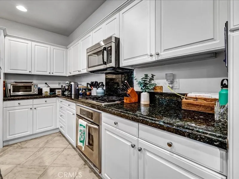 5 Orange Blossom Ladera Ranch, CA 92694