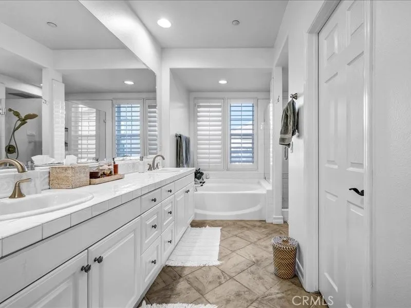 5 Orange Blossom Ladera Ranch, CA 92694