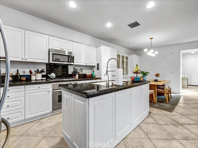 5 Orange Blossom Ladera Ranch, CA 92694