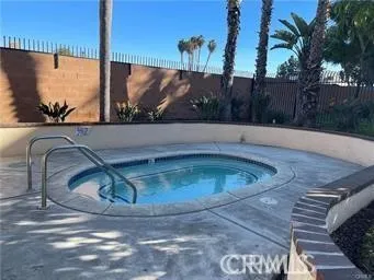 3565 Linden Avenue Long Beach, CA 90807