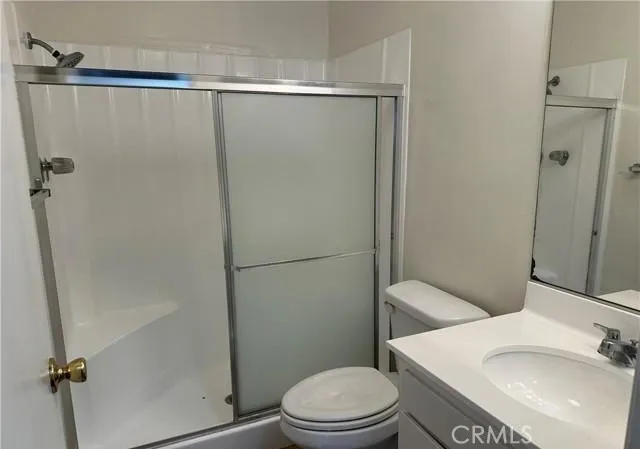 3565 Linden Avenue Long Beach, CA 90807