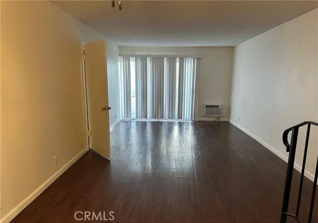 3565 Linden Avenue Long Beach, CA 90807