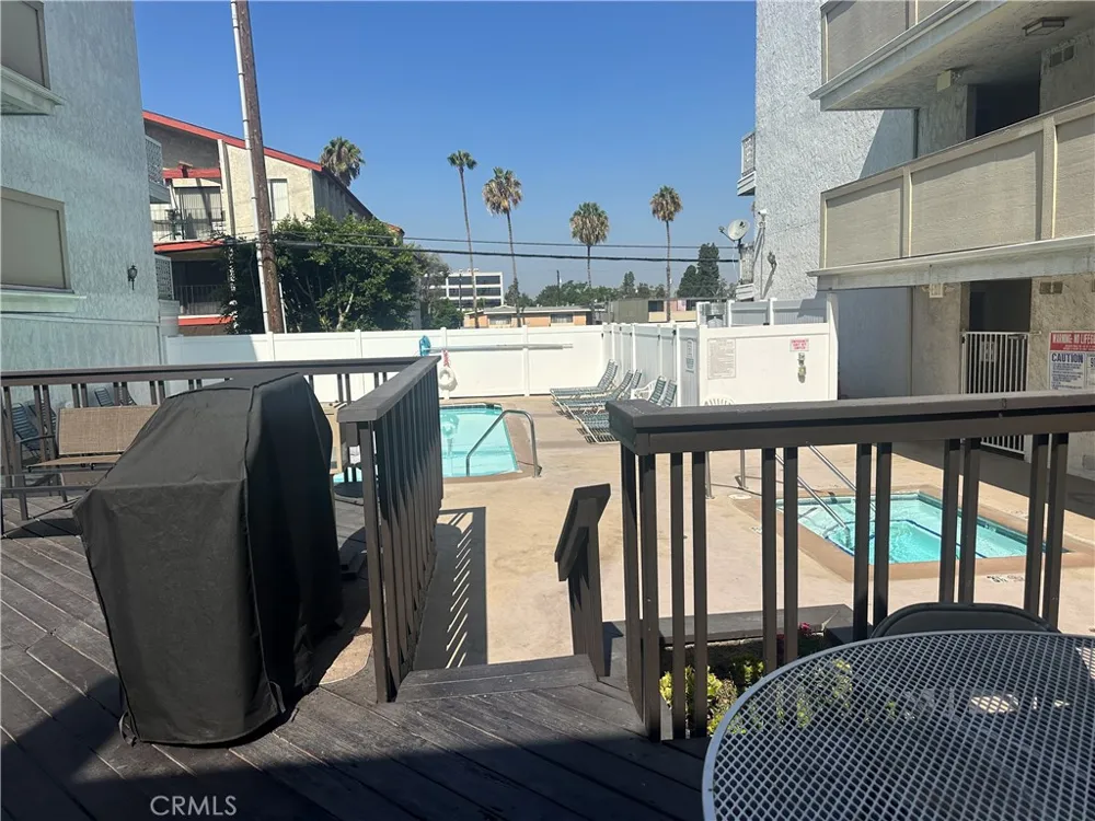 3565 Linden Avenue Long Beach, CA 90807