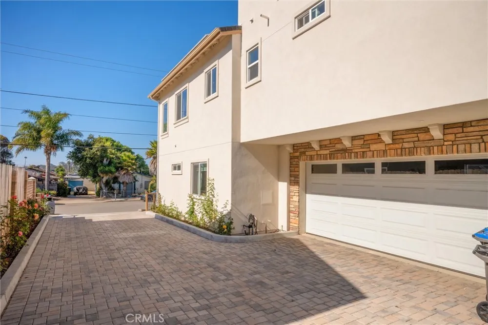 773 Manhattan Avenue Grover Beach, CA 93433