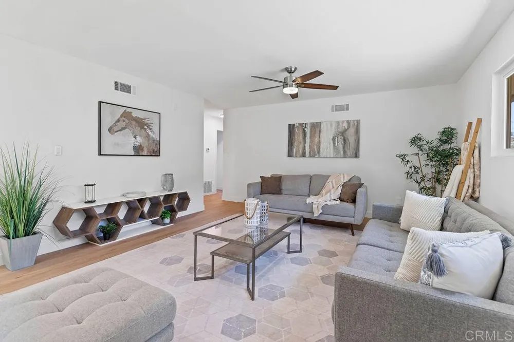 12172 Gay Rio Drive Lakeside, CA 92040
