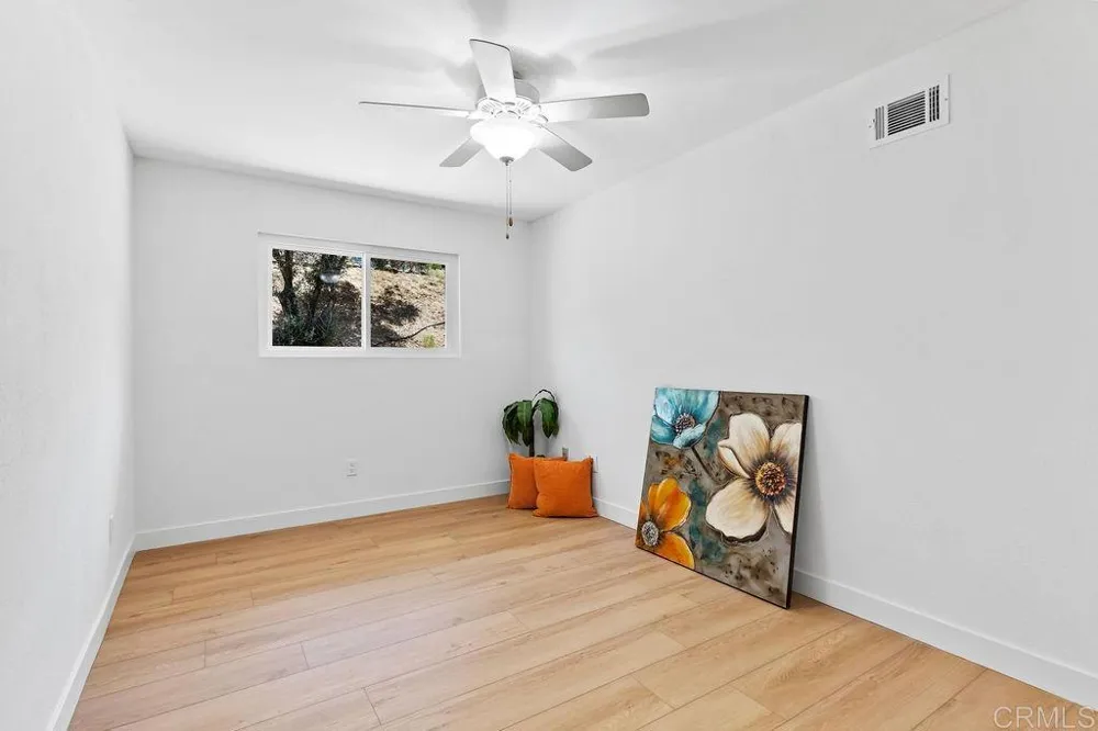 12172 Gay Rio Drive Lakeside, CA 92040