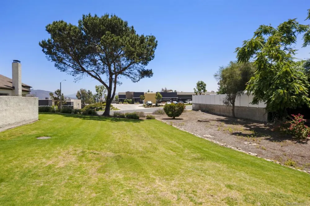 1311 Hawk Lane El Cajon, CA 92020