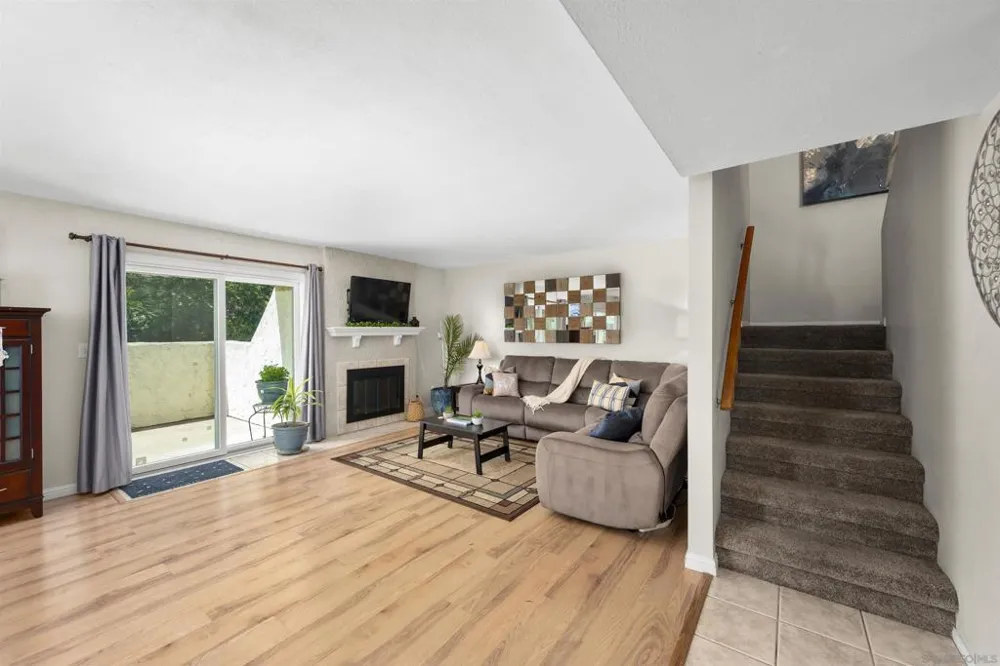 1311 Hawk Lane El Cajon, CA 92020