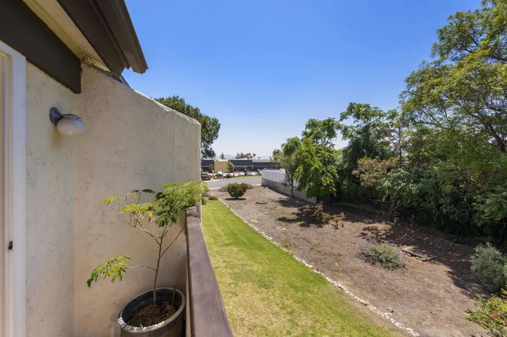 1311 Hawk Lane El Cajon, CA 92020