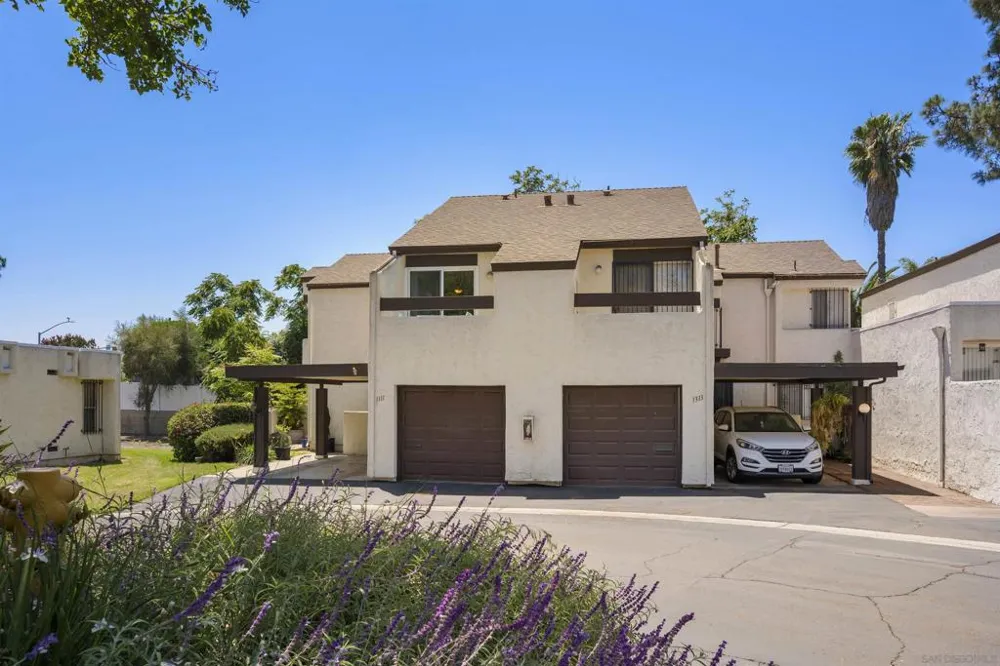 1311 Hawk Lane El Cajon, CA 92020