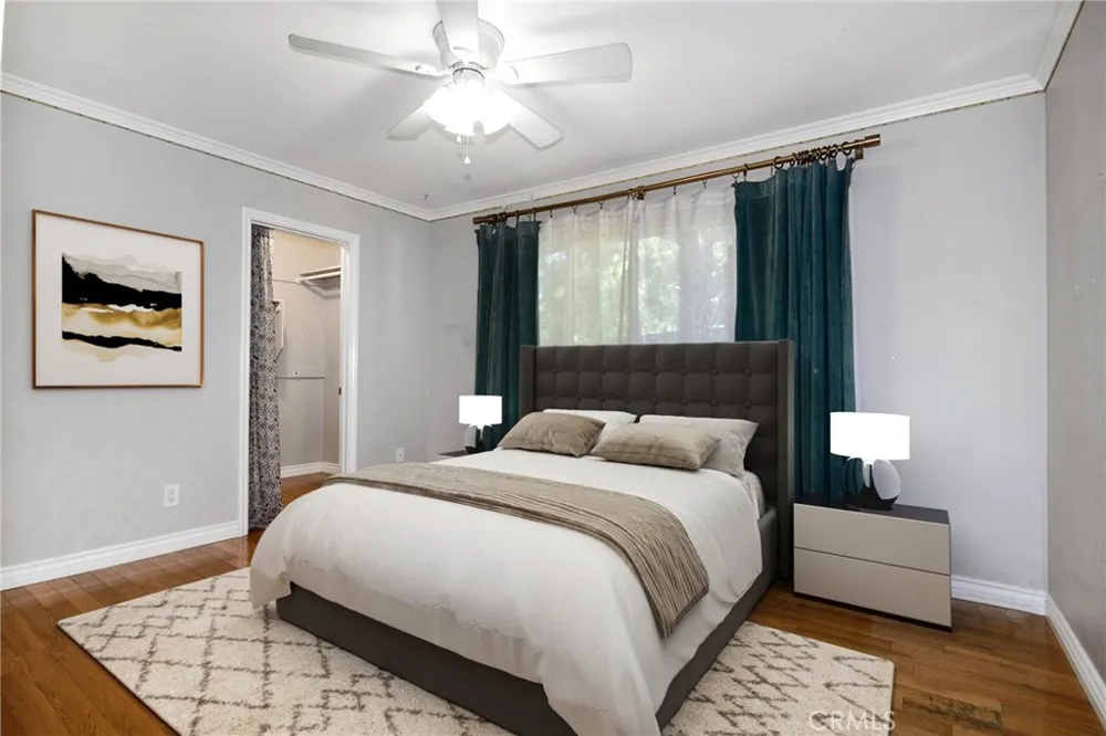 19611 Rosita Street Tarzana, CA 91356