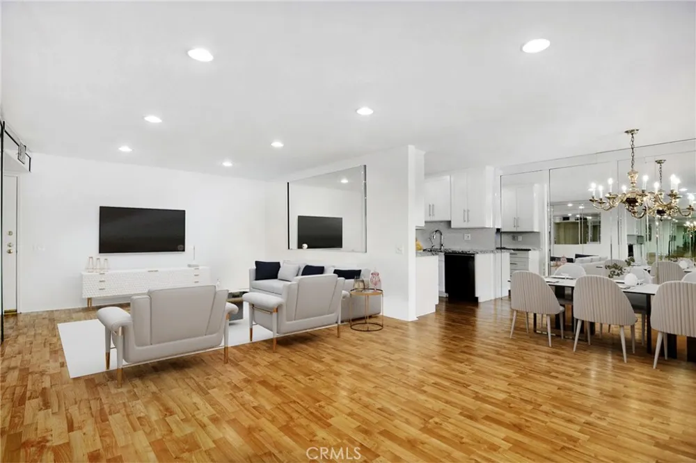 5400 Lindley Avenue #101 Encino, CA 91316