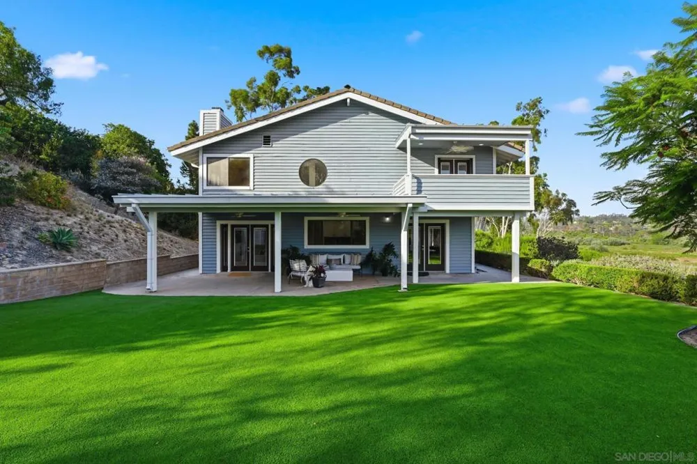 4165 Manchester Ave Encinitas, CA 92024