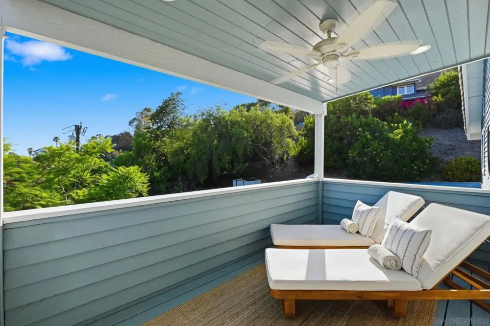 4165 Manchester Ave Encinitas, CA 92024