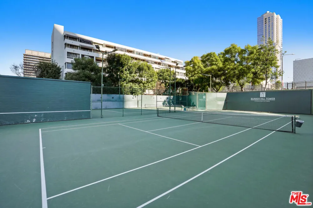 800 W 1st Street #1409 Los Angeles, CA 90012