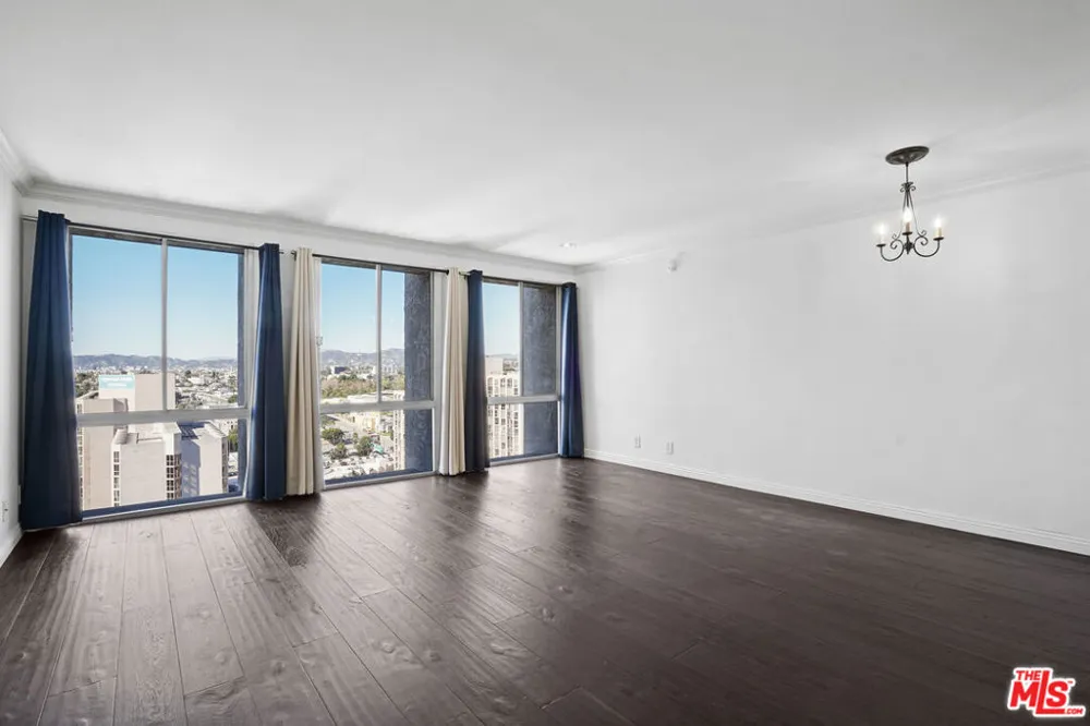800 W 1st Street #1409 Los Angeles, CA 90012
