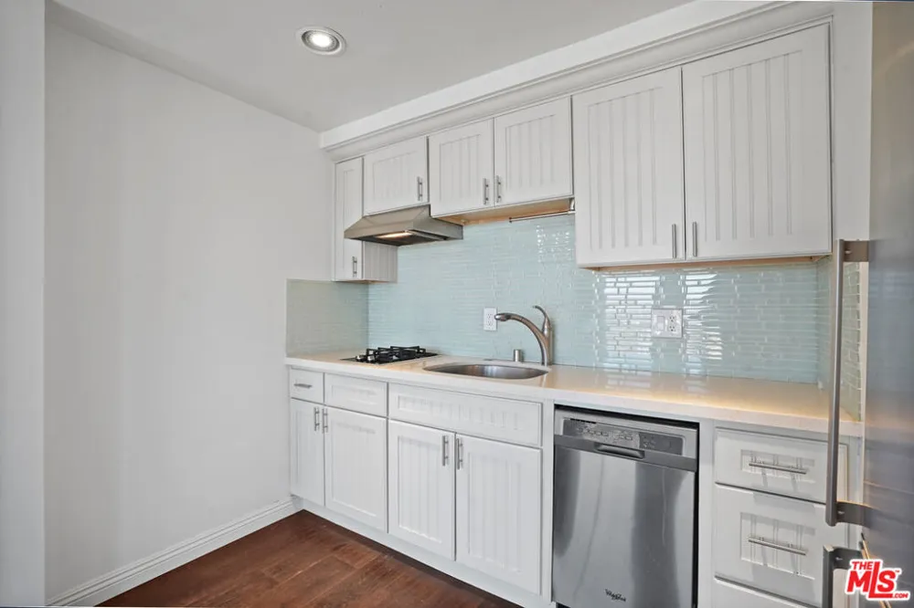 800 W 1st Street #1409 Los Angeles, CA 90012