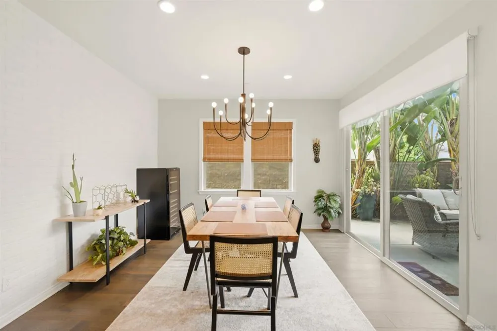 21410 Trail Blazer Lane Escondido, CA 92029
