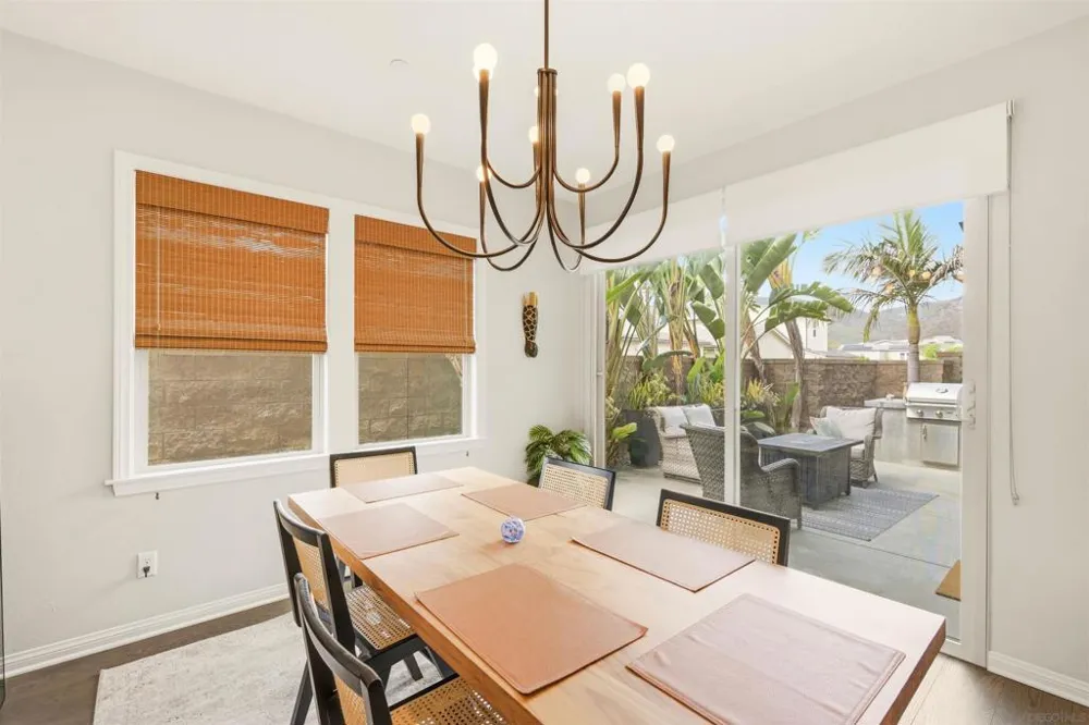 21410 Trail Blazer Lane Escondido, CA 92029