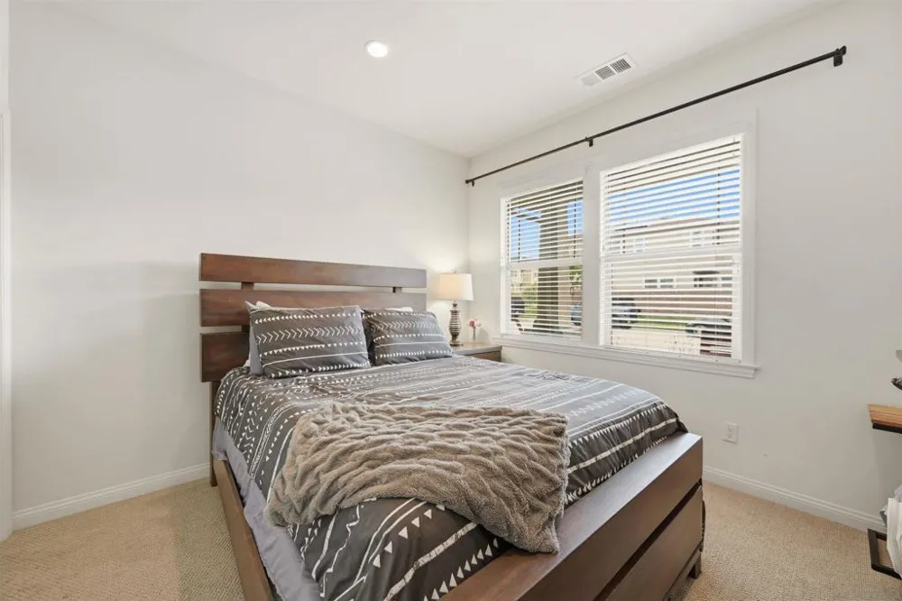 21410 Trail Blazer Lane Escondido, CA 92029
