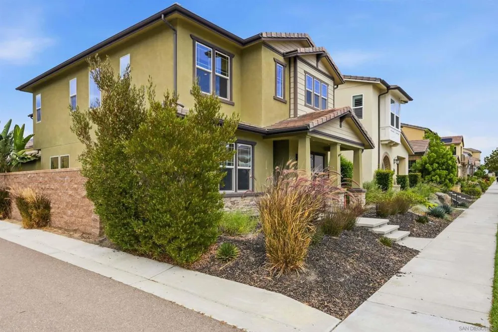 21410 Trail Blazer Lane Escondido, CA 92029