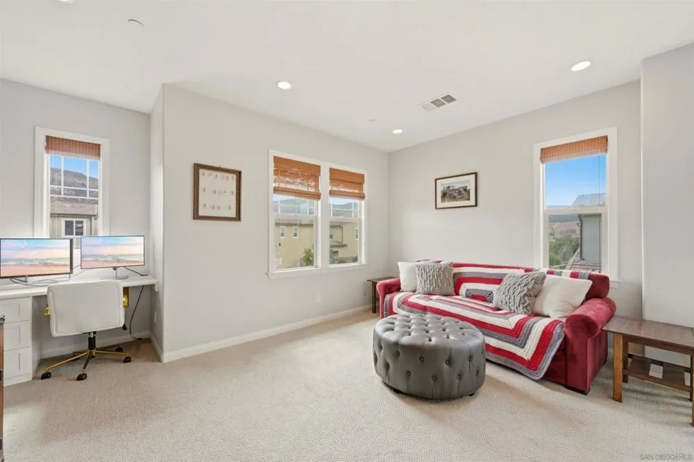 21410 Trail Blazer Lane Escondido, CA 92029