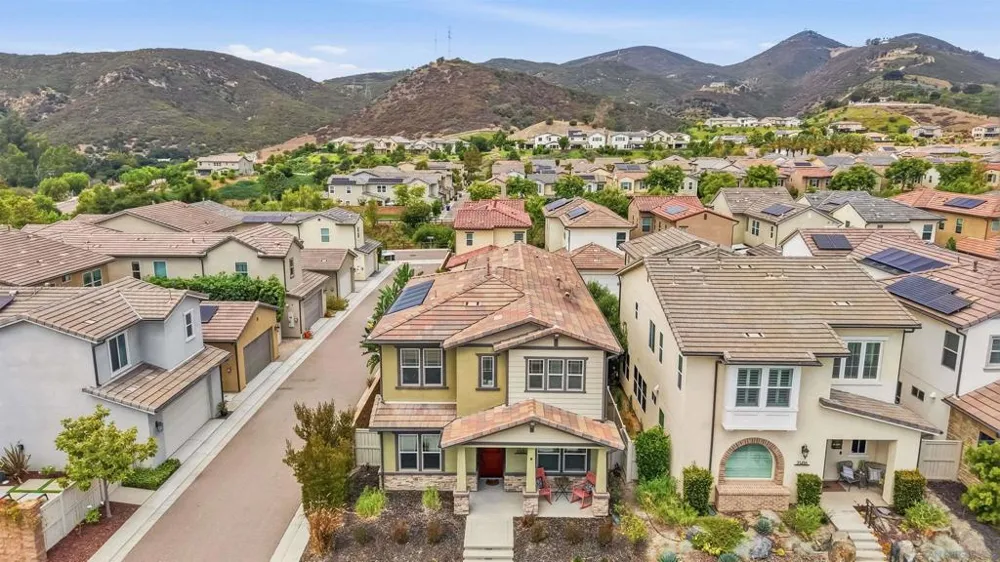 21410 Trail Blazer Lane Escondido, CA 92029