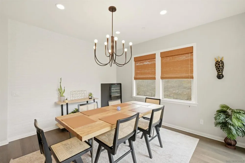 21410 Trail Blazer Lane Escondido, CA 92029
