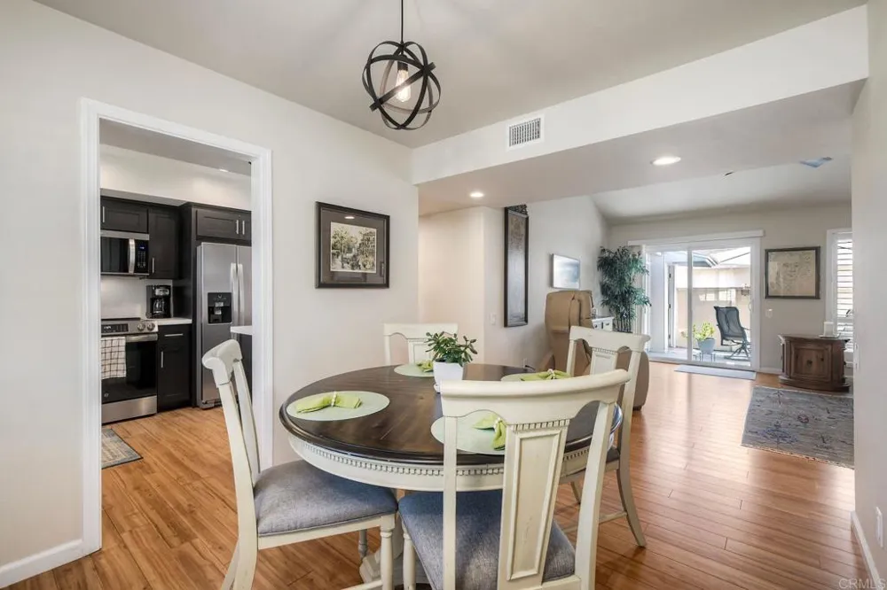 3755 Vista Campana #6 Oceanside, CA 92057