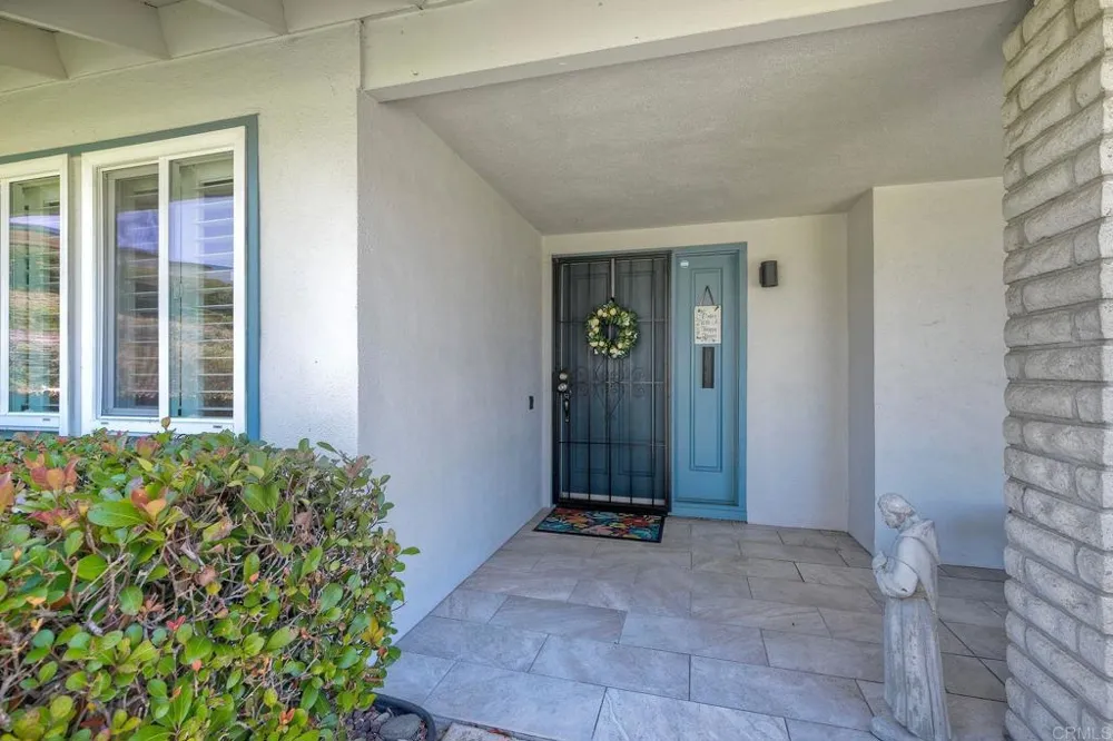 3755 Vista Campana #6 Oceanside, CA 92057