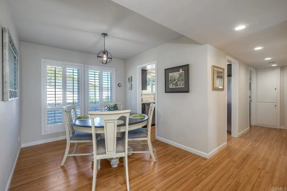 3755 Vista Campana #6 Oceanside, CA 92057