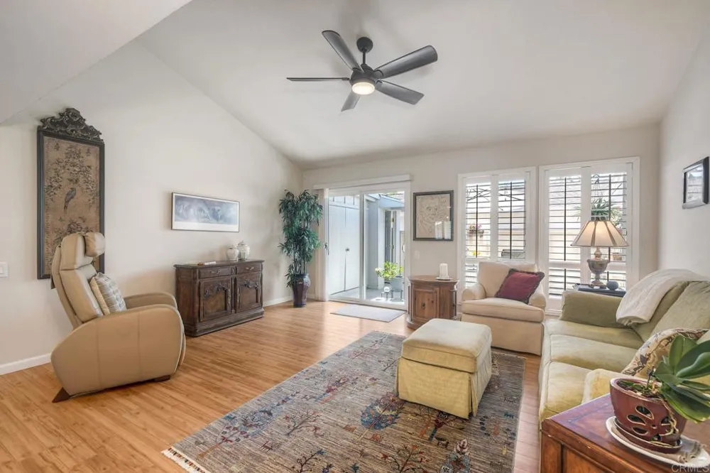3755 Vista Campana #6 Oceanside, CA 92057