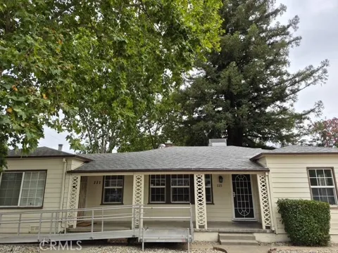 111 Baxter Avenue