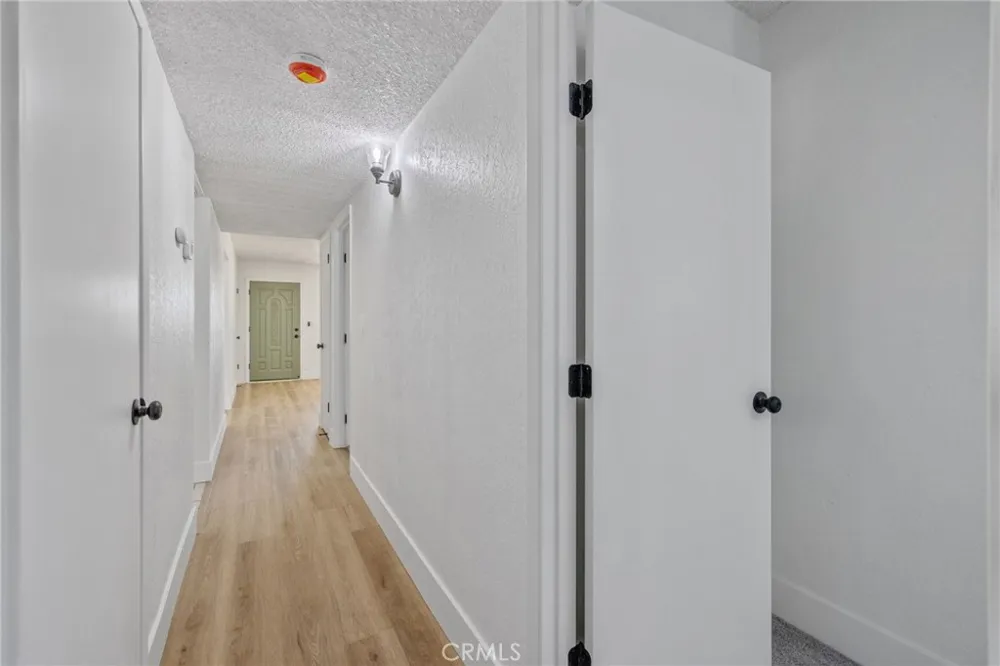 587 Sunset Street Kingsburg, CA 93631