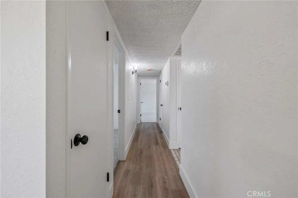 587 Sunset Street Kingsburg, CA 93631