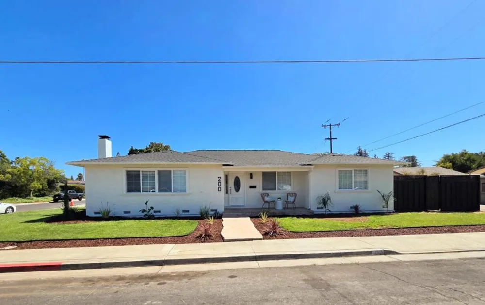 200 Kamson Way Campbell, CA 95008