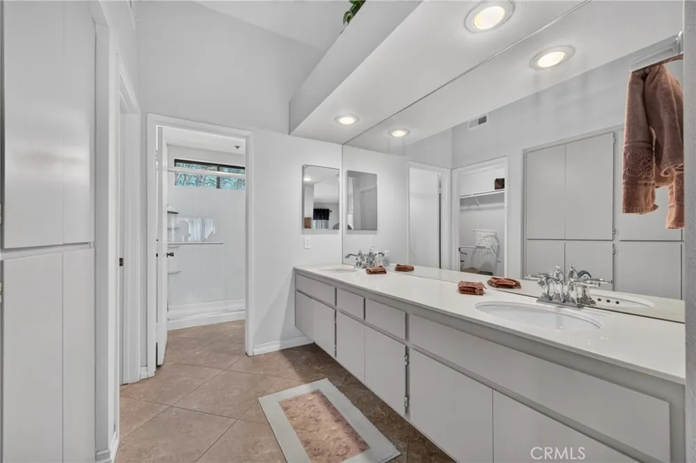 34005 Calle Mora Cathedral City, CA 92234