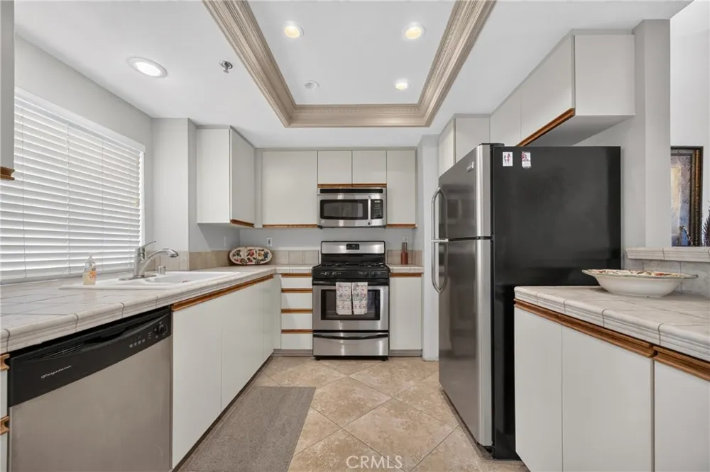 34005 Calle Mora Cathedral City, CA 92234