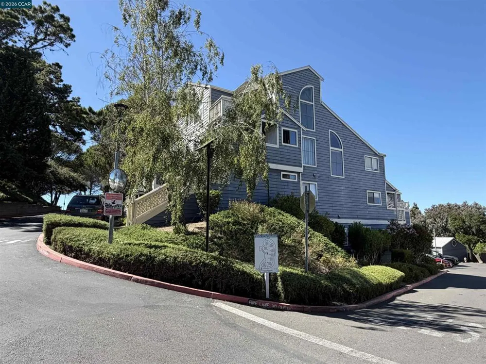 113 Sea Crest Cir Vallejo, CA 94590