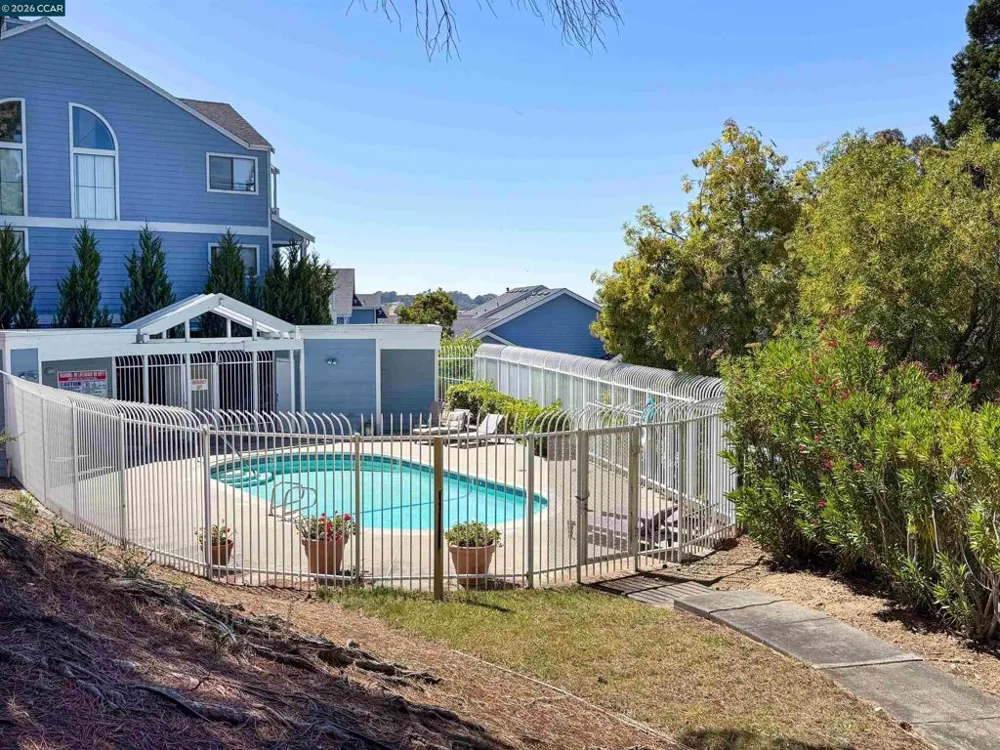 113 Sea Crest Cir Vallejo, CA 94590