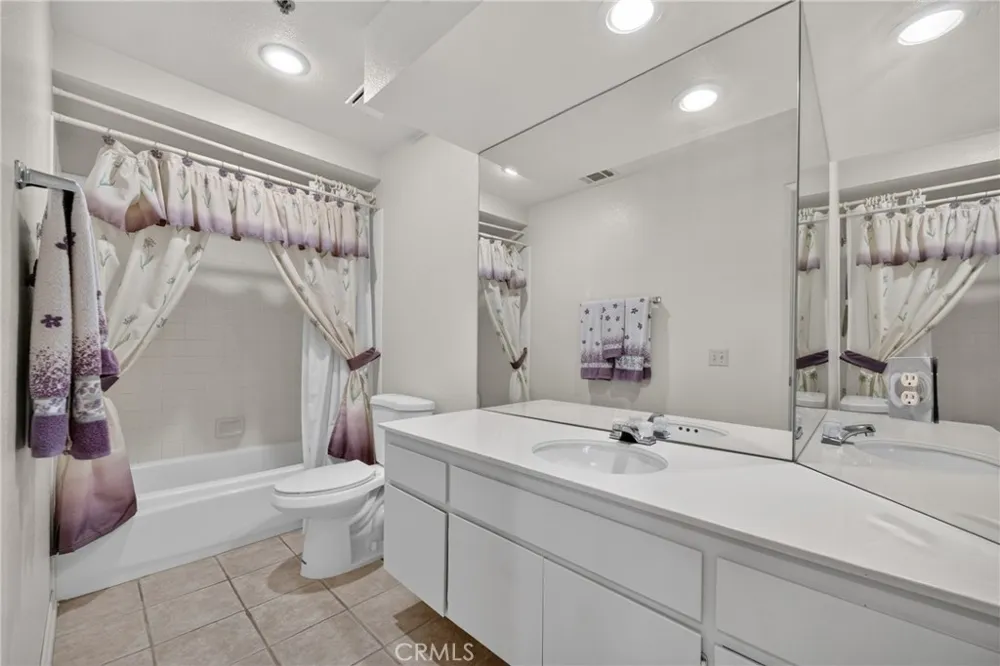 34003 Calle Mora Cathedral City, CA 92234
