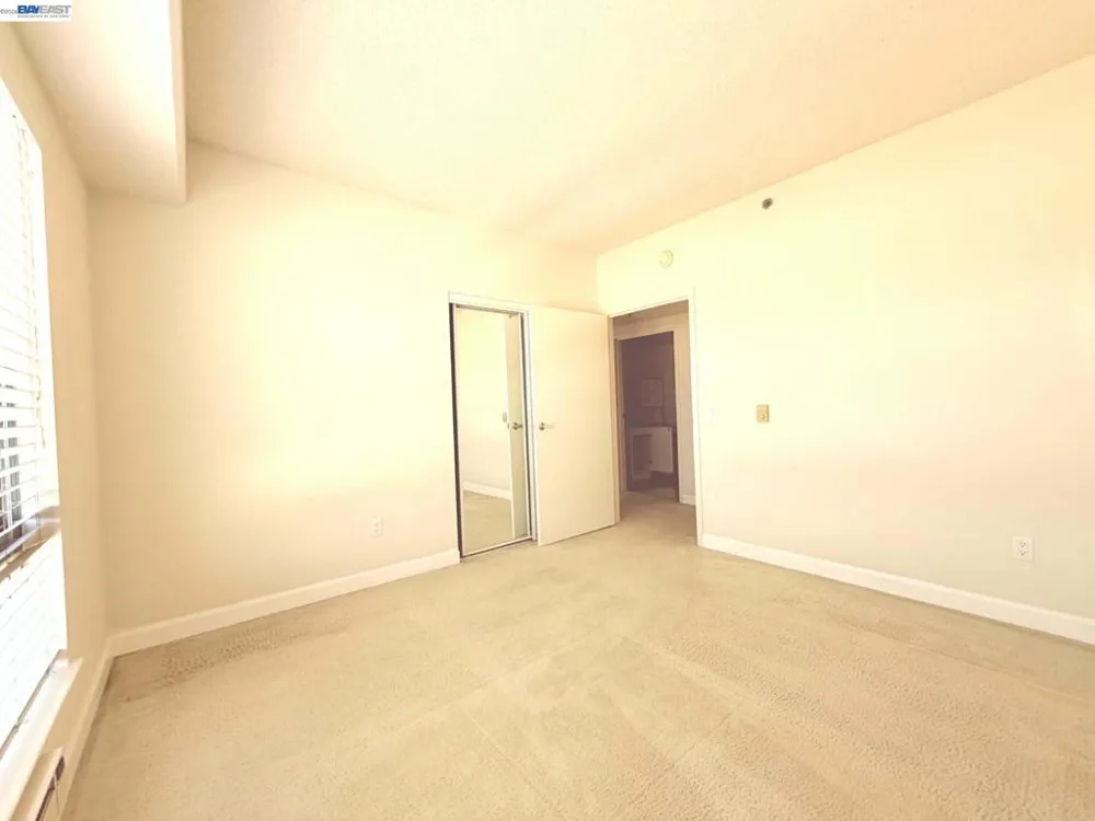 989 Webster St #651 Oakland, CA 94607
