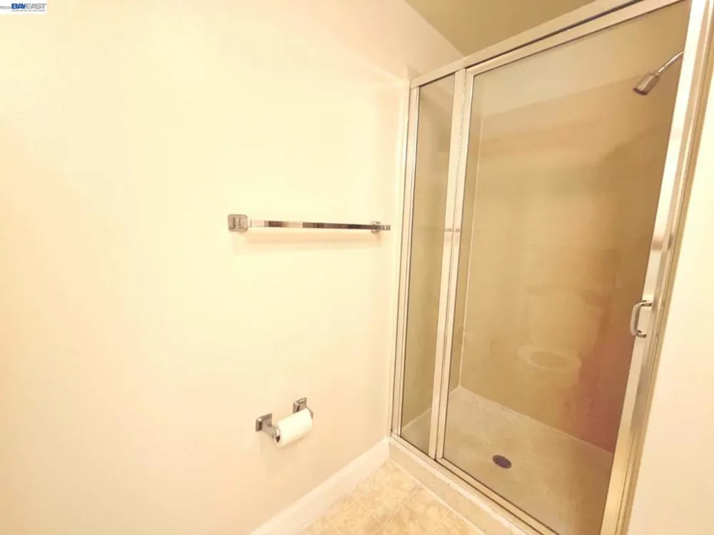 989 Webster St #651 Oakland, CA 94607