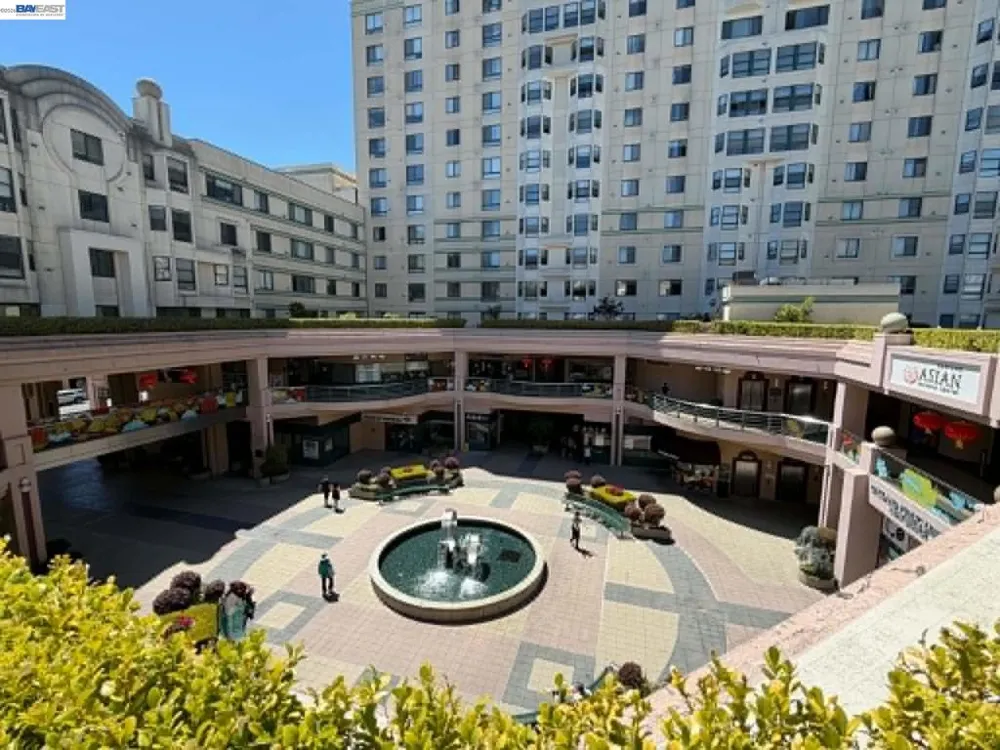 989 Webster St #651 Oakland, CA 94607