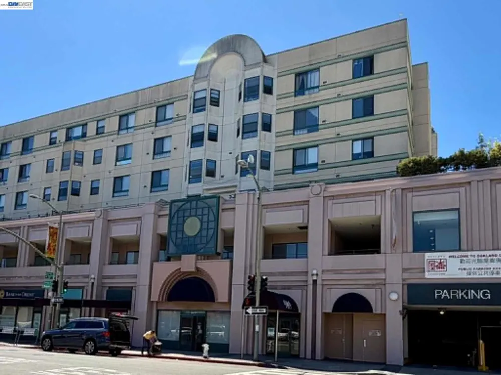 989 Webster St #651 Oakland, CA 94607
