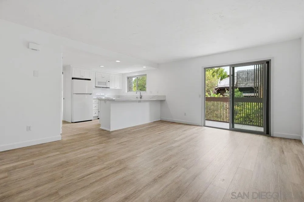 155 Rosebay Dr #40 Encinitas, CA 92024