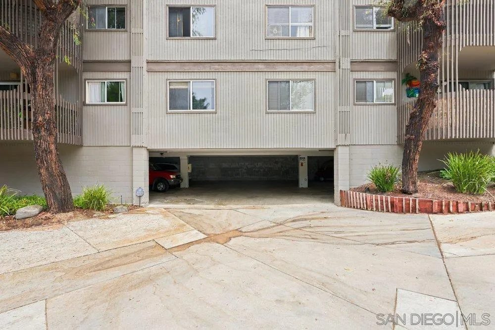 155 Rosebay Dr #40 Encinitas, CA 92024