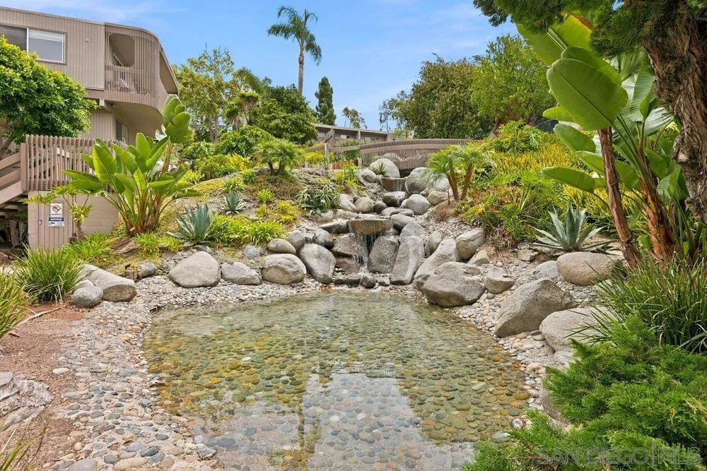 155 Rosebay Dr #40 Encinitas, CA 92024