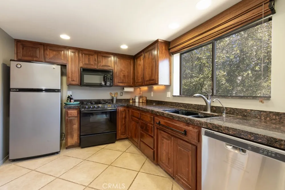 2300 Zermatt Drive Pine Mountain Club, CA 93222