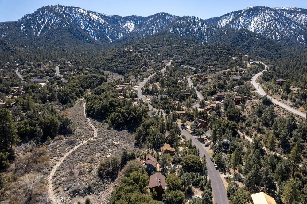 2300 Zermatt Drive Pine Mountain Club, CA 93222